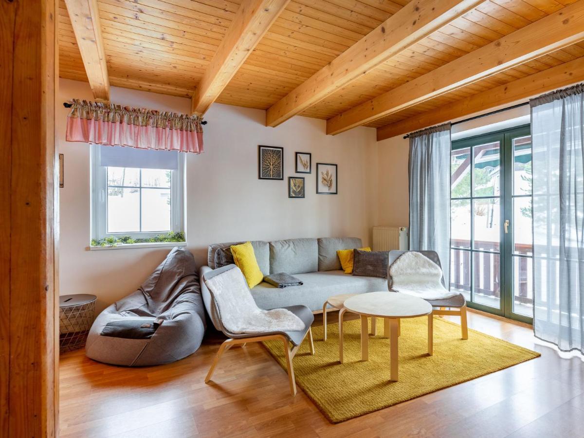 Holiday Home Holiday Hill 67 By Interhome Cista  Exteriör bild