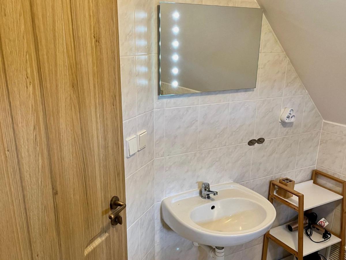 Holiday Home Holiday Hill 67 By Interhome Cista  Exteriör bild